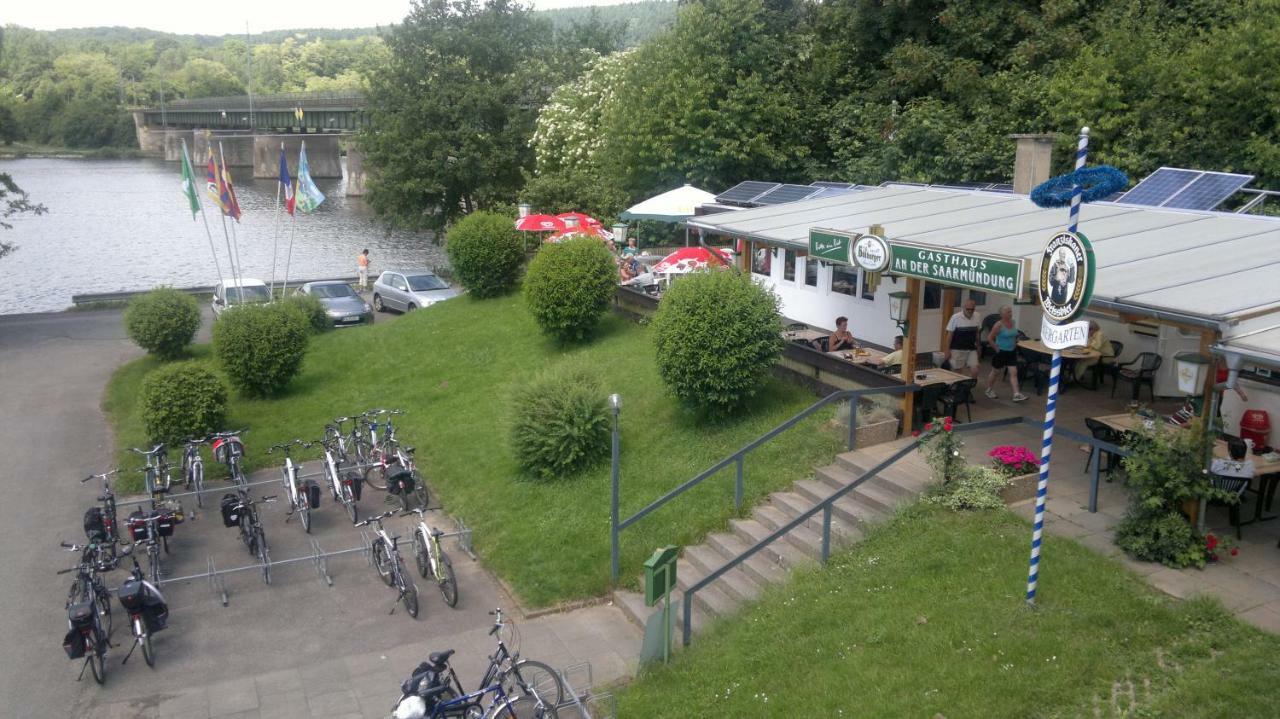 Gaestezimmer Auf Dem Campingplatz Konz Bagian luar foto