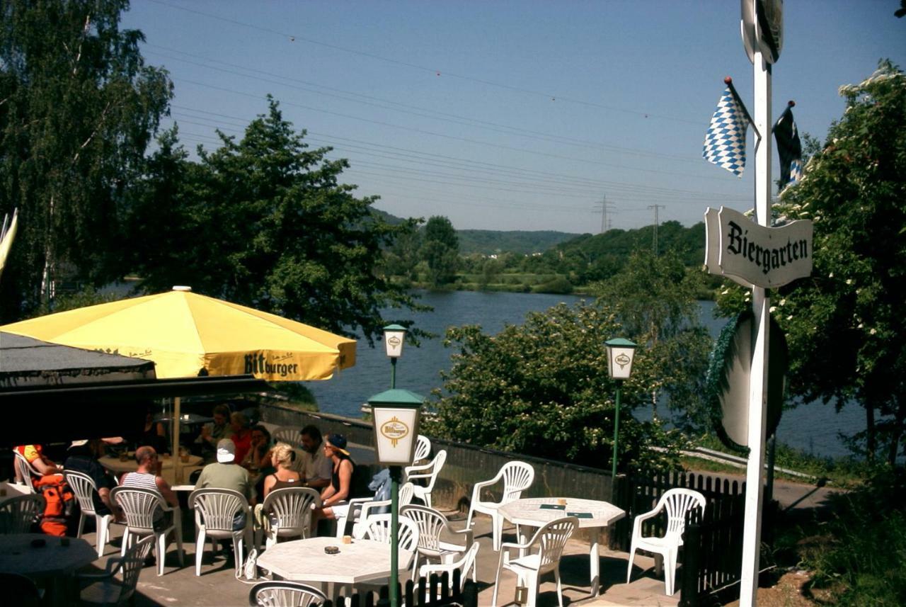 Gaestezimmer Auf Dem Campingplatz Konz Bagian luar foto